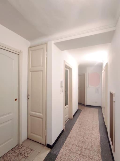 Bel Appartement Dans Le Centre De Milano Esterno foto