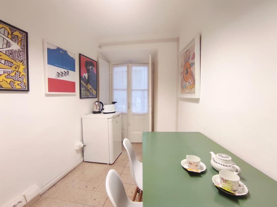 Bel Appartement Dans Le Centre De Milano Esterno foto